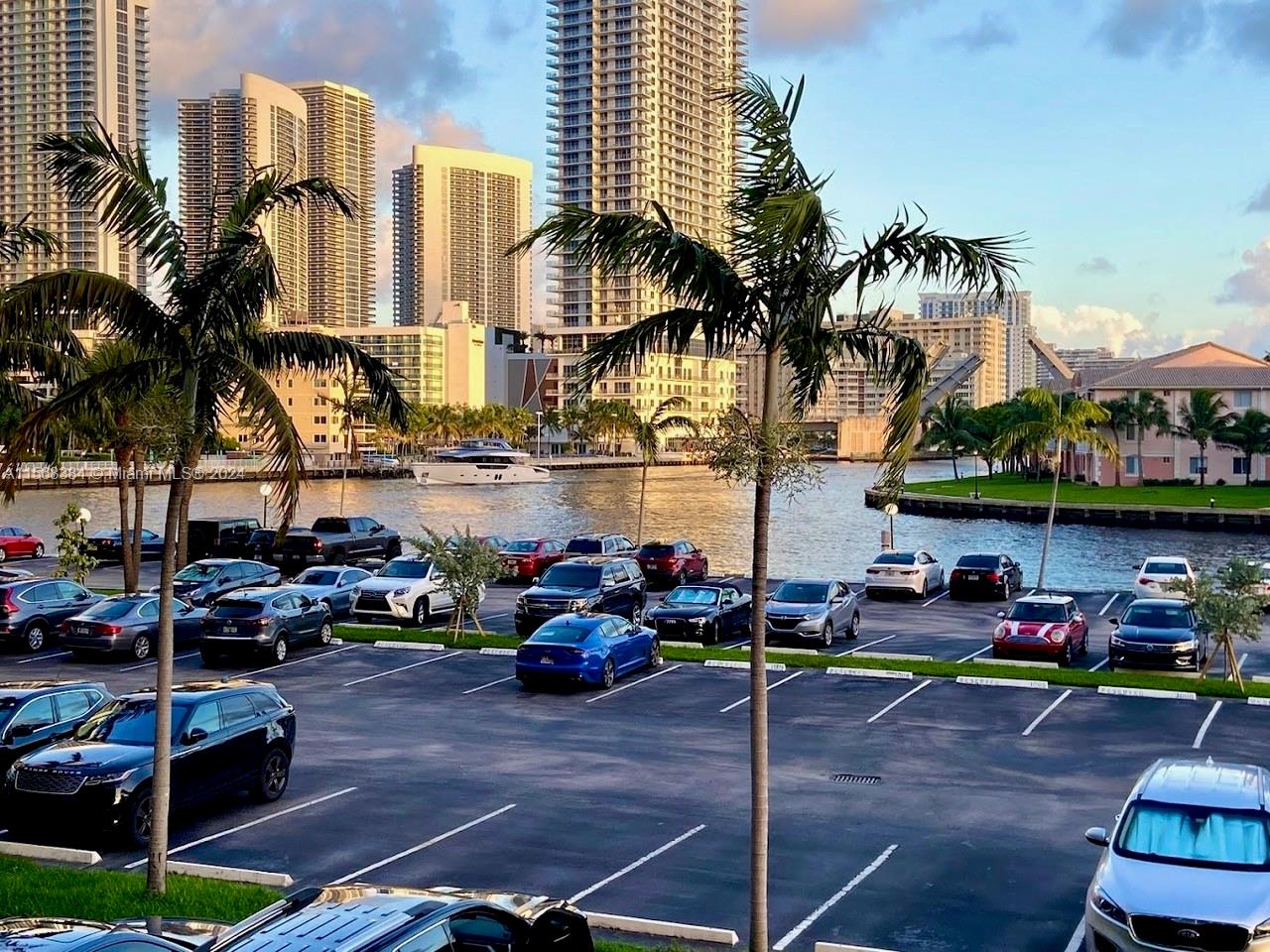 200 Leslie Dr 202, Hallandale Beach, Florida 33009, 2 Bedrooms Bedrooms, ,2 BathroomsBathrooms,Residential,For Sale,200 Leslie Dr 202,A11568384