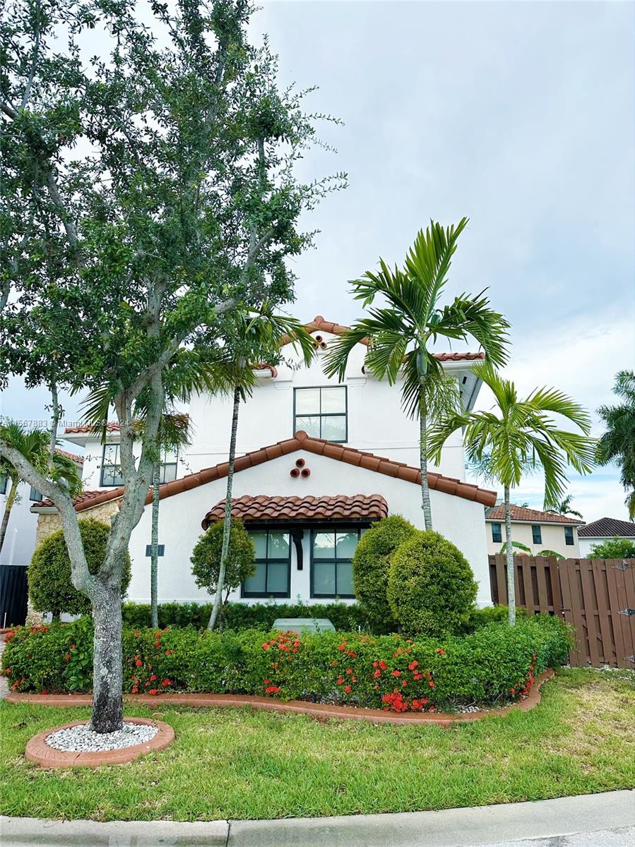 1001 NW 99th Ct, Miami, Florida 33172, 4 Bedrooms Bedrooms, ,3 BathroomsBathrooms,Residential,For Sale,1001 NW 99th Ct,A11567883