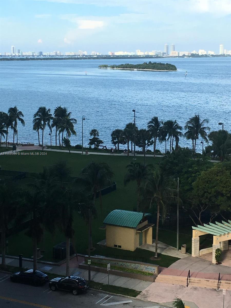 488 NE 18 st 809, Miami, Florida 33132, 2 Bedrooms Bedrooms, ,2 BathroomsBathrooms,Residentiallease,For Rent,488 NE 18 st 809,A11568509