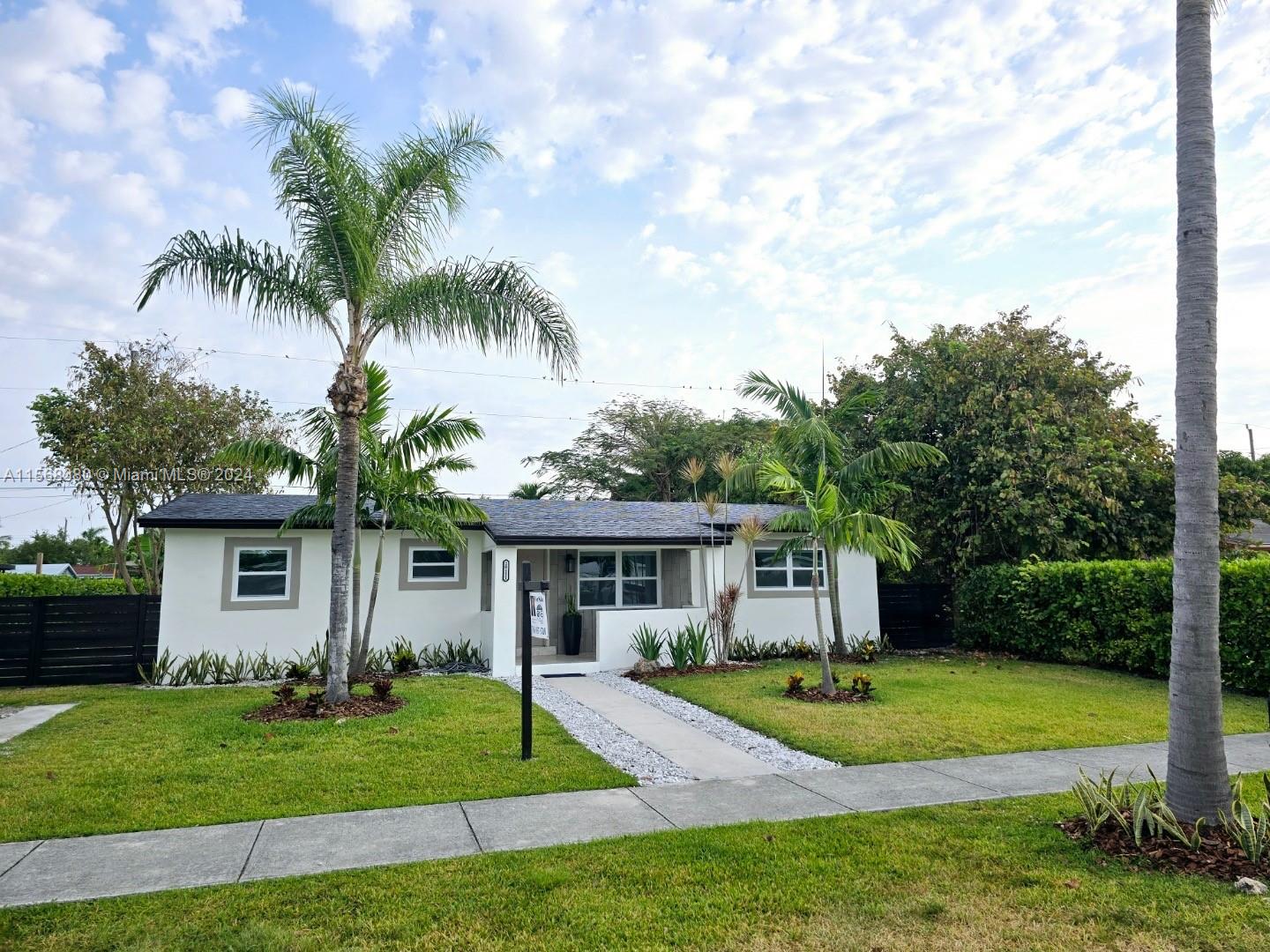 Great opportunity to own this Beautifully Renovated home in the desirable area of Cutler Bay. Centrally located near Turnpike, Shopping and Black Point Marina minutes away. This home features Impact Windows, New AC. Home is great for entertainment and family time. Back yard has plenty of room for Pool and space for Boat/Trailer as well. This can be your Home Sweet Home!!
Easy to show, Property non-occupied.