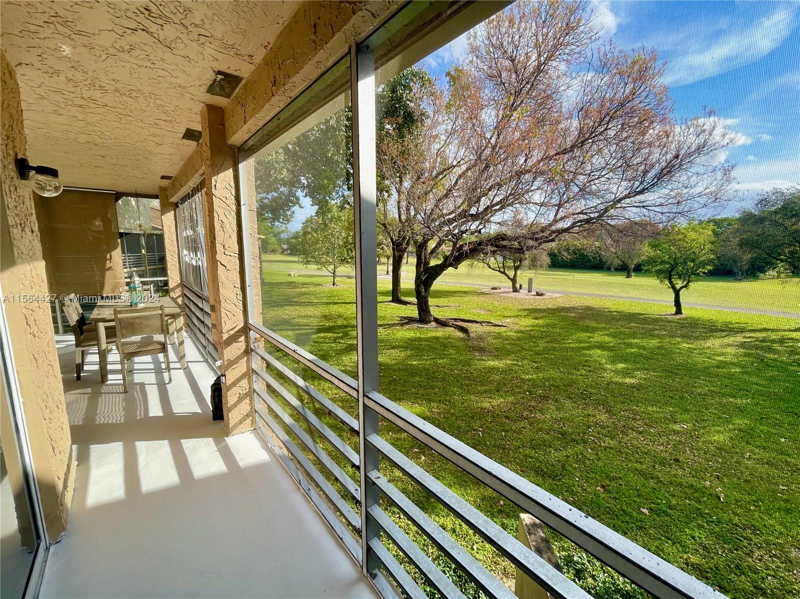 7502 NW 86th Ter 202, Tamarac, Florida 33321, 2 Bedrooms Bedrooms, 1 Room Rooms,2 BathroomsBathrooms,Residential,For Sale,7502 NW 86th Ter 202,A11564427