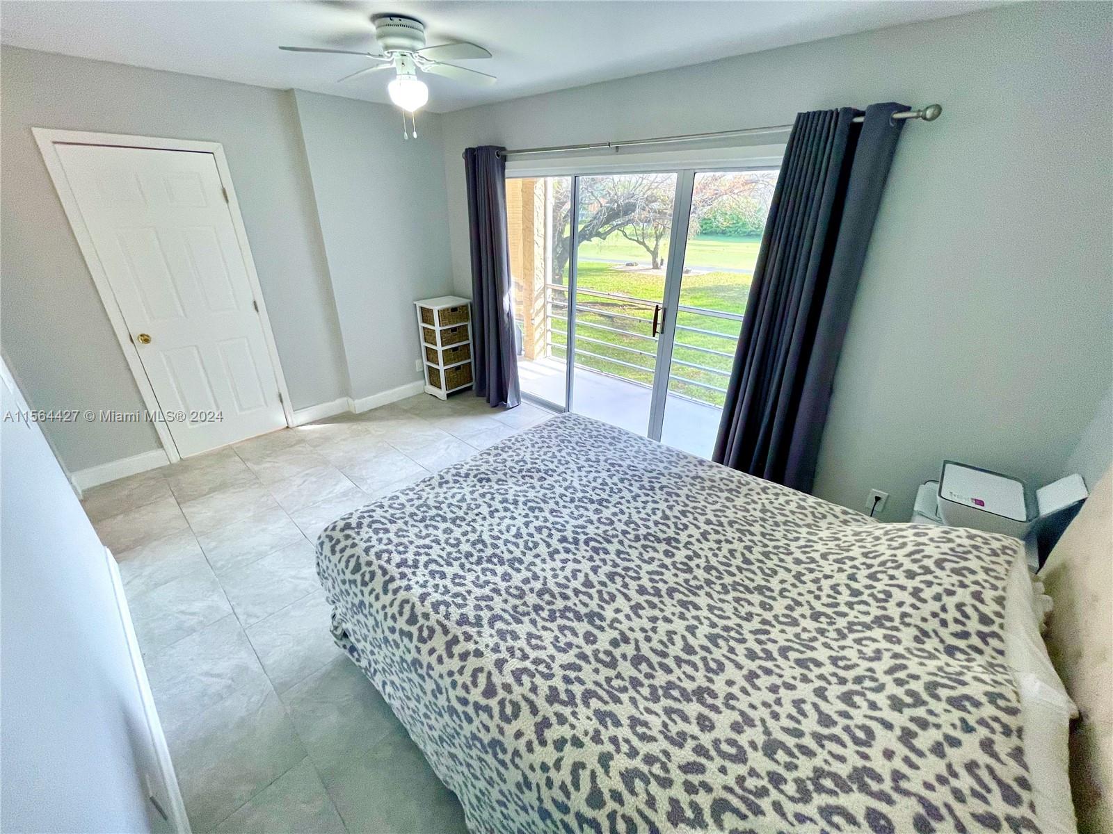 7502 NW 86th Ter 202, Tamarac, Florida 33321, 2 Bedrooms Bedrooms, 1 Room Rooms,2 BathroomsBathrooms,Residential,For Sale,7502 NW 86th Ter 202,A11564427