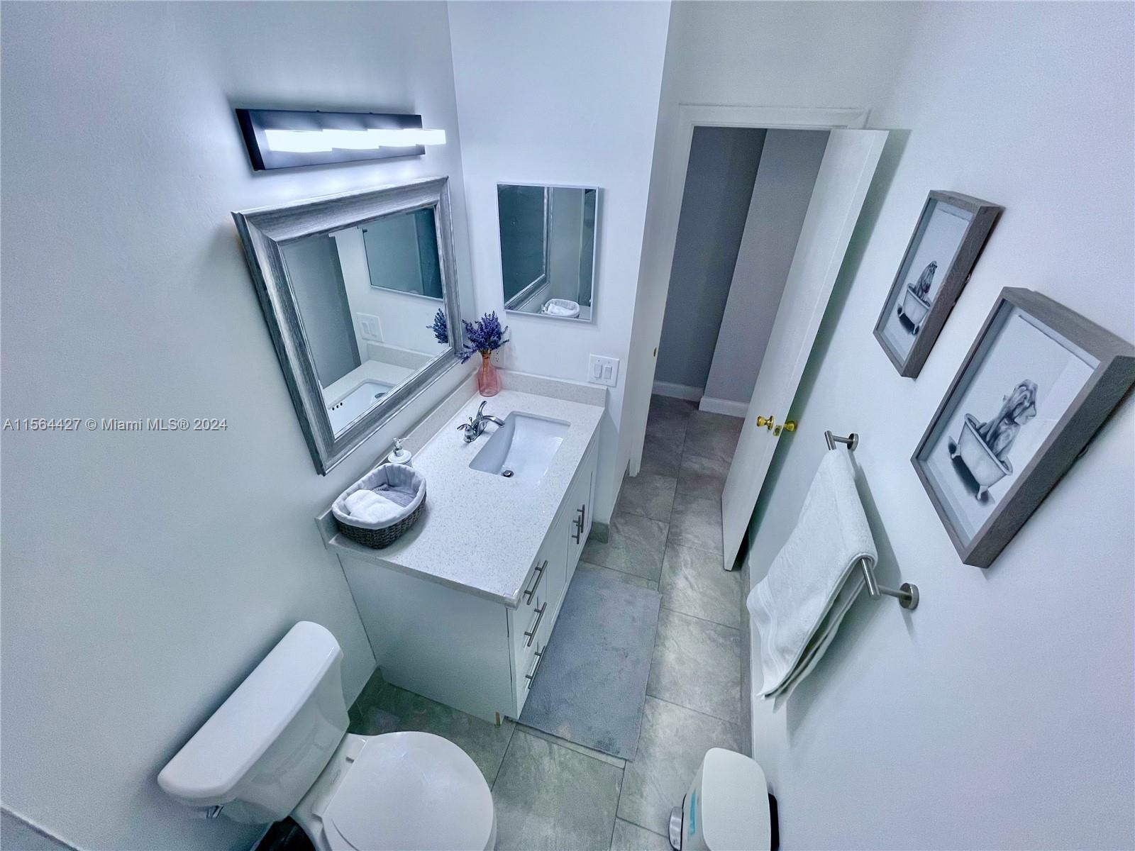 7502 NW 86th Ter 202, Tamarac, Florida 33321, 2 Bedrooms Bedrooms, 1 Room Rooms,2 BathroomsBathrooms,Residential,For Sale,7502 NW 86th Ter 202,A11564427