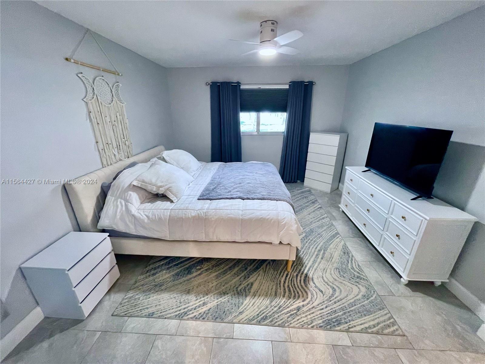 7502 NW 86th Ter 202, Tamarac, Florida 33321, 2 Bedrooms Bedrooms, 1 Room Rooms,2 BathroomsBathrooms,Residential,For Sale,7502 NW 86th Ter 202,A11564427