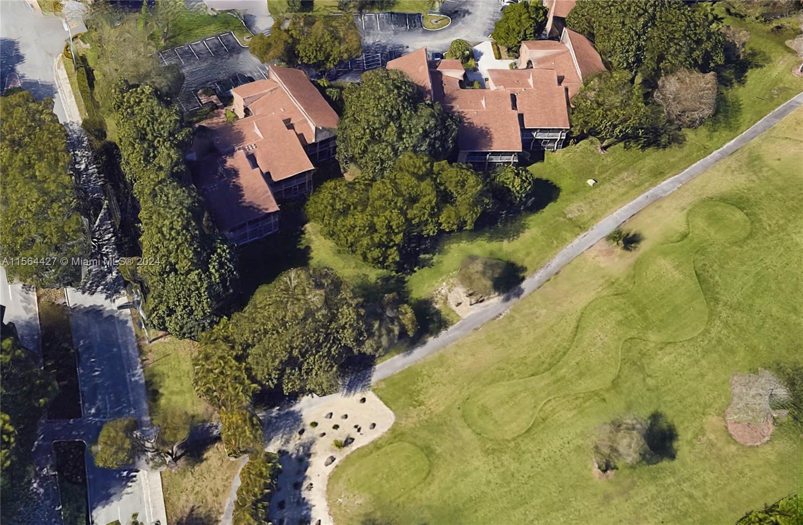 7502 NW 86th Ter 202, Tamarac, Florida 33321, 2 Bedrooms Bedrooms, 1 Room Rooms,2 BathroomsBathrooms,Residential,For Sale,7502 NW 86th Ter 202,A11564427