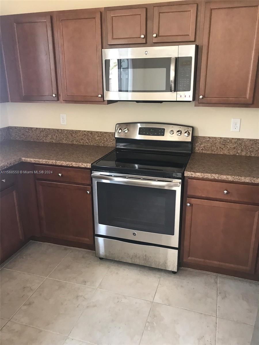 11781 SW 238th St 0, Homestead, Florida 33032, 3 Bedrooms Bedrooms, ,2 BathroomsBathrooms,Residentiallease,For Rent,11781 SW 238th St 0,A11568550