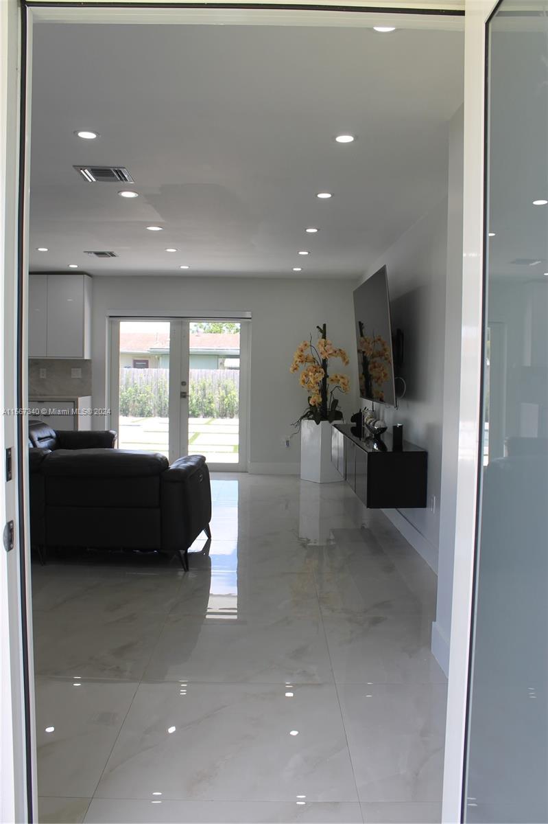 27665 SW 163rd Ave, Homestead, Florida 33031, 5 Bedrooms Bedrooms, ,3 BathroomsBathrooms,Residential,For Sale,27665 SW 163rd Ave,A11567340