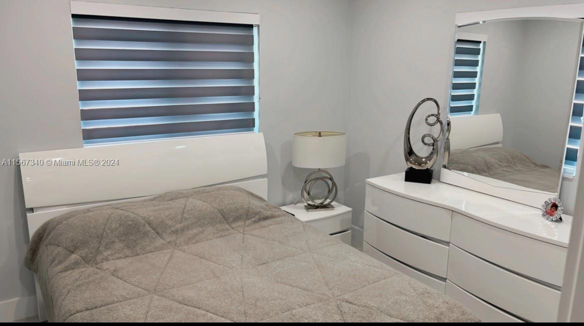 27665 SW 163rd Ave, Homestead, Florida 33031, 5 Bedrooms Bedrooms, ,3 BathroomsBathrooms,Residential,For Sale,27665 SW 163rd Ave,A11567340