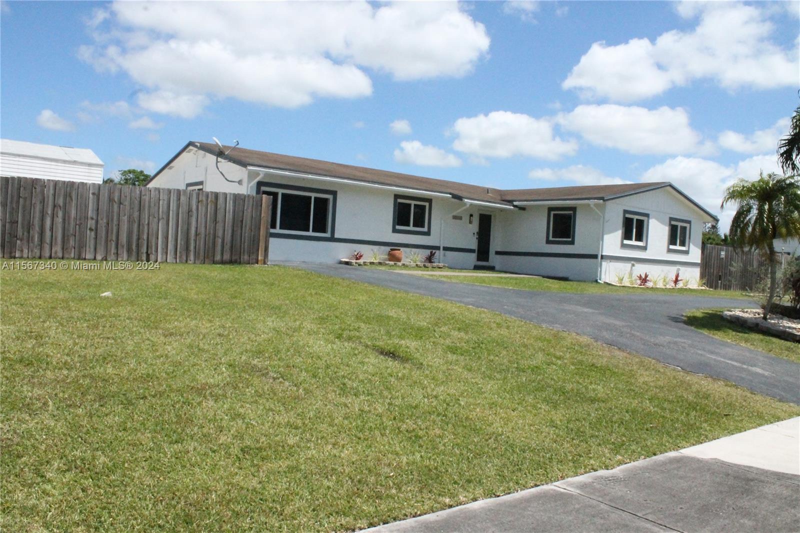 27665 SW 163rd Ave, Homestead, Florida 33031, 5 Bedrooms Bedrooms, ,3 BathroomsBathrooms,Residential,For Sale,27665 SW 163rd Ave,A11567340