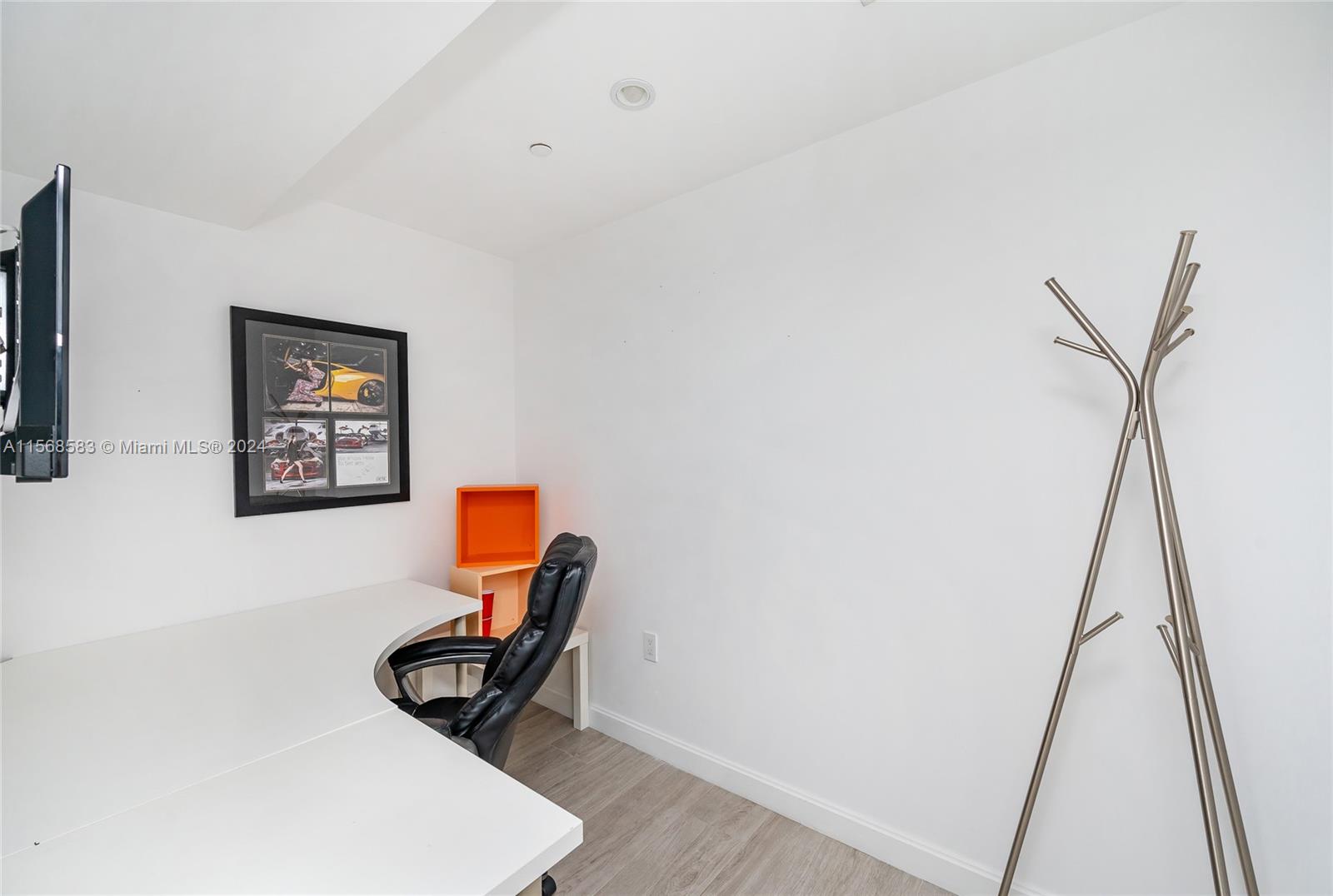 55 SW 9th St 1610, Miami, Florida 33130, 1 Bedroom Bedrooms, ,1 BathroomBathrooms,Residentiallease,For Rent,55 SW 9th St 1610,A11568583