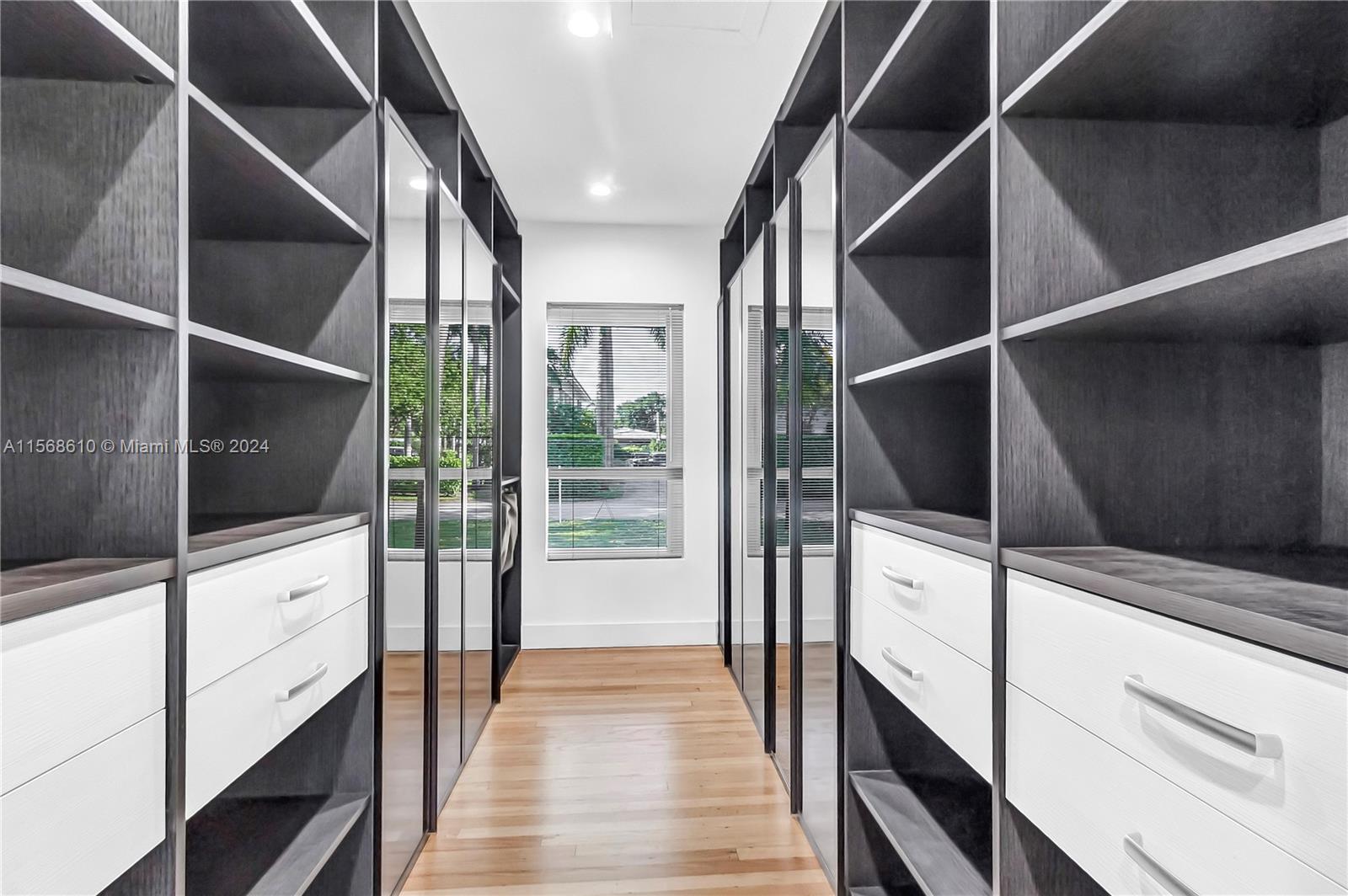 1296 NE 99th St 1296, Miami Shores, Florida 33138, 3 Bedrooms Bedrooms, ,2 BathroomsBathrooms,Residentiallease,For Rent,1296 NE 99th St 1296,A11568610