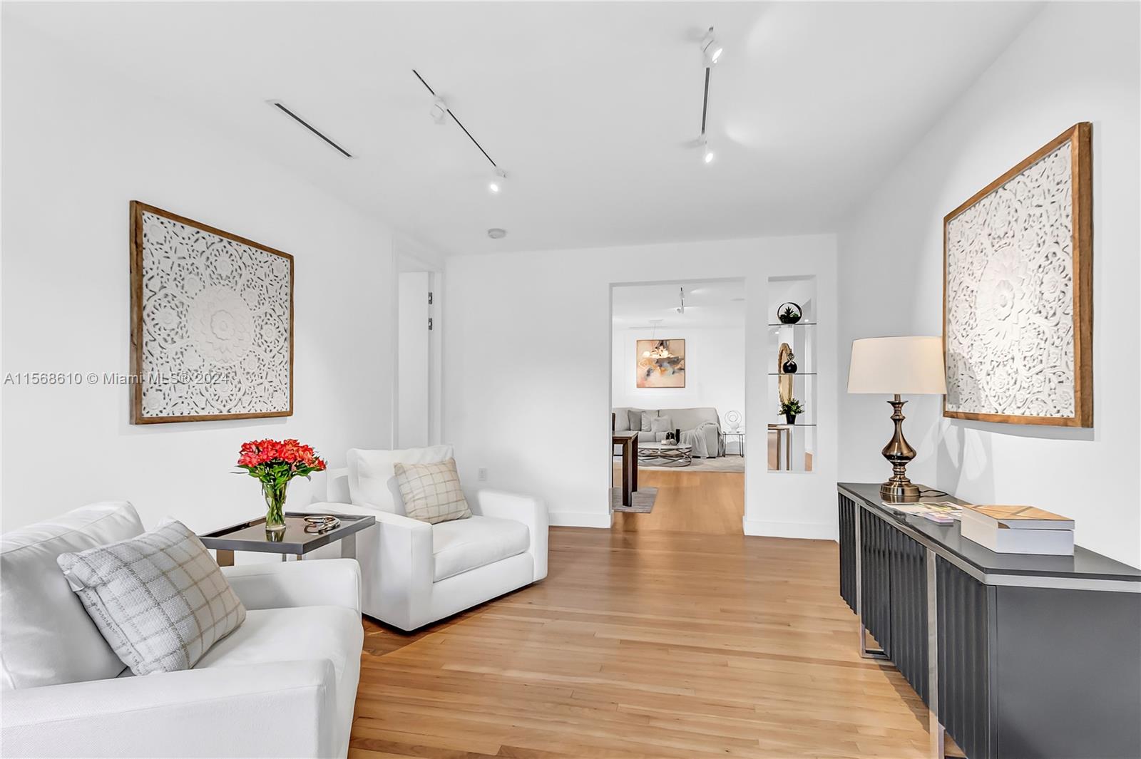 1296 NE 99th St 1296, Miami Shores, Florida 33138, 3 Bedrooms Bedrooms, ,2 BathroomsBathrooms,Residentiallease,For Rent,1296 NE 99th St 1296,A11568610