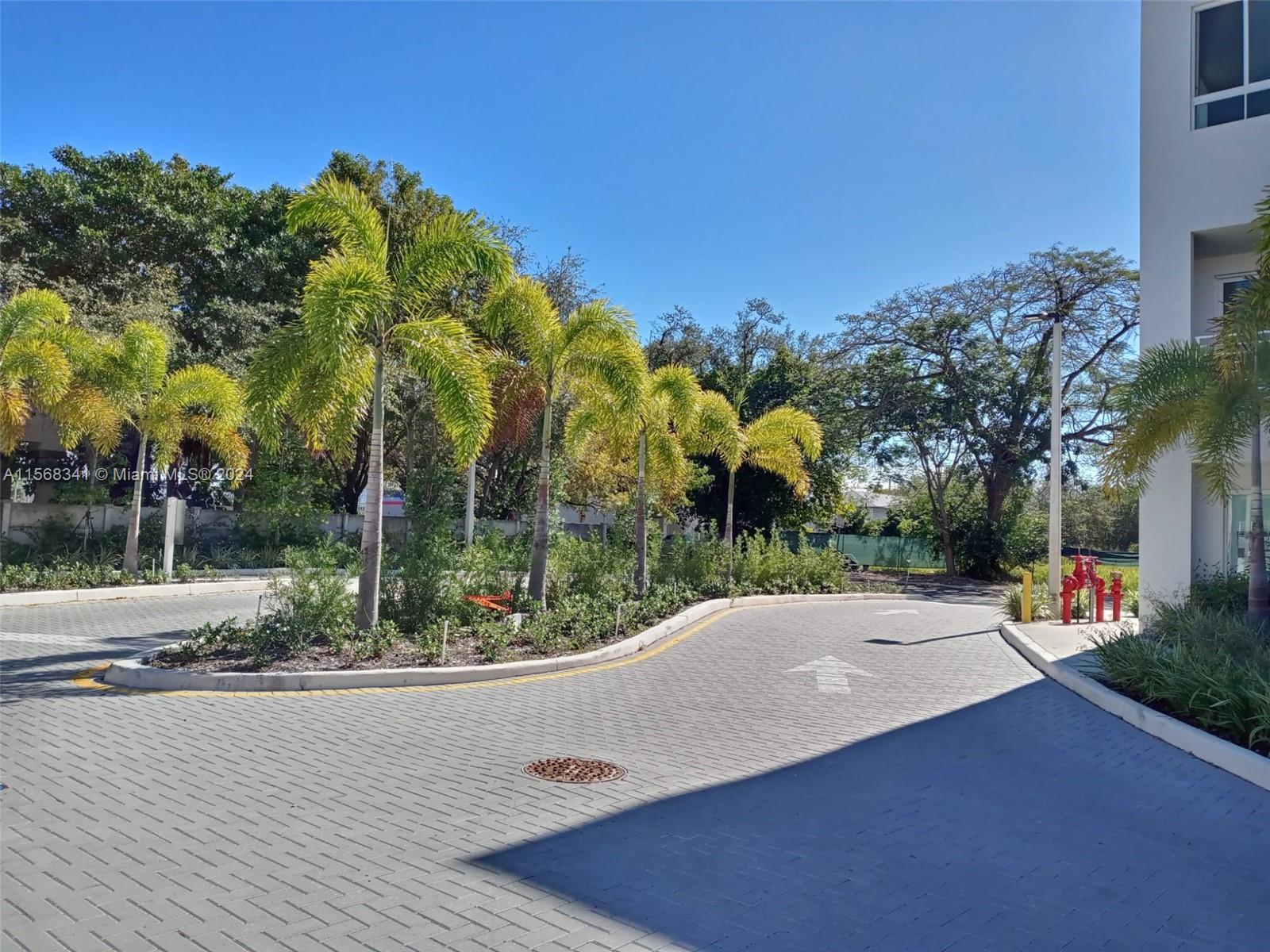 2555 NE 193rd St 2218, Miami, Florida 33180, 2 Bedrooms Bedrooms, ,2 BathroomsBathrooms,Residentiallease,For Rent,2555 NE 193rd St 2218,A11568341