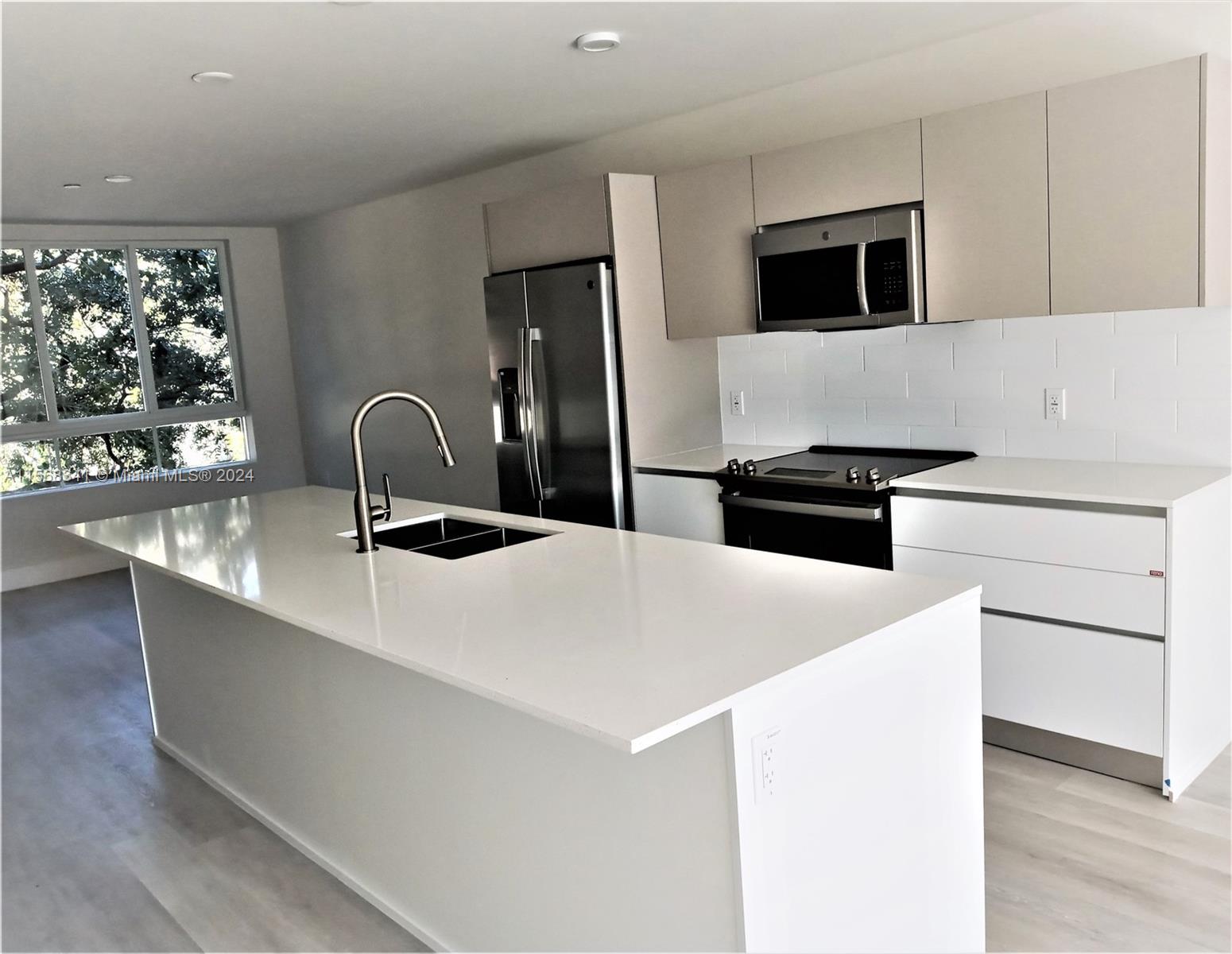 2555 NE 193rd St 2218, Miami, Florida 33180, 2 Bedrooms Bedrooms, ,2 BathroomsBathrooms,Residentiallease,For Rent,2555 NE 193rd St 2218,A11568341