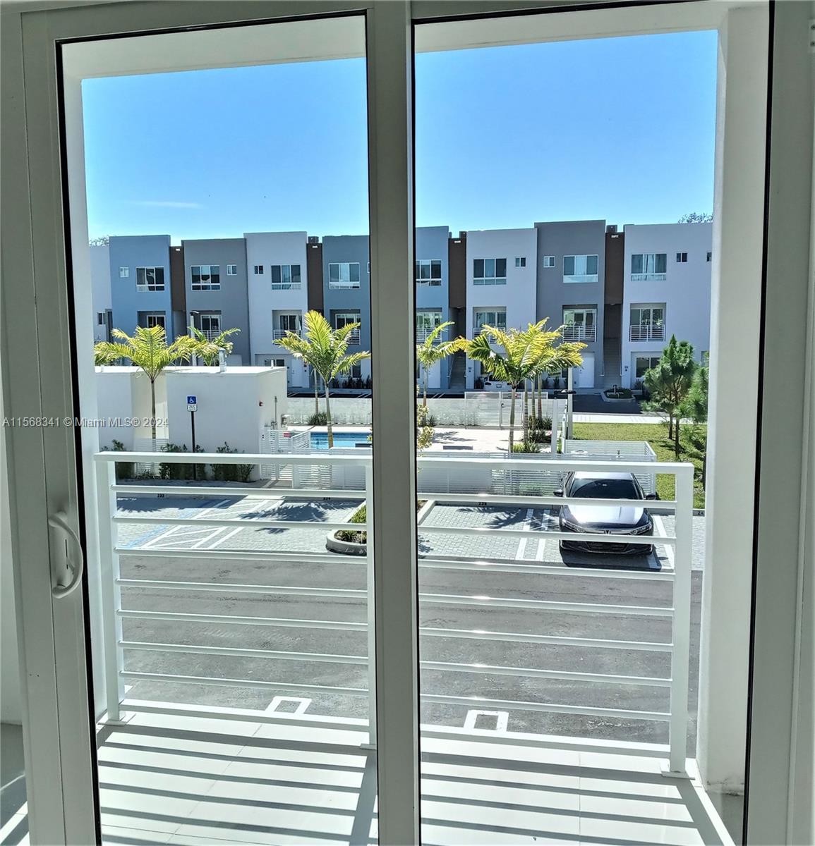 2555 NE 193rd St 2218, Miami, Florida 33180, 2 Bedrooms Bedrooms, ,2 BathroomsBathrooms,Residentiallease,For Rent,2555 NE 193rd St 2218,A11568341