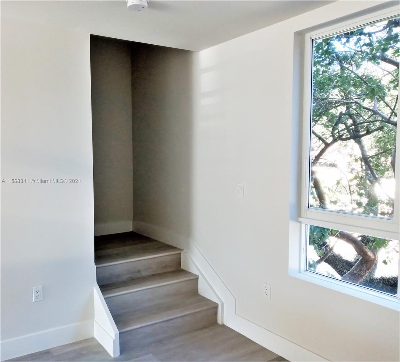 2555 NE 193rd St 2218, Miami, Florida 33180, 2 Bedrooms Bedrooms, ,2 BathroomsBathrooms,Residentiallease,For Rent,2555 NE 193rd St 2218,A11568341