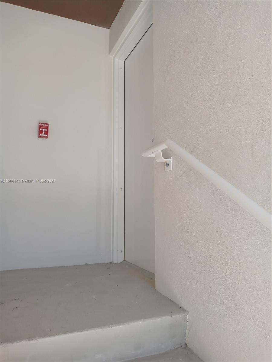2555 NE 193rd St 2218, Miami, Florida 33180, 2 Bedrooms Bedrooms, ,2 BathroomsBathrooms,Residentiallease,For Rent,2555 NE 193rd St 2218,A11568341