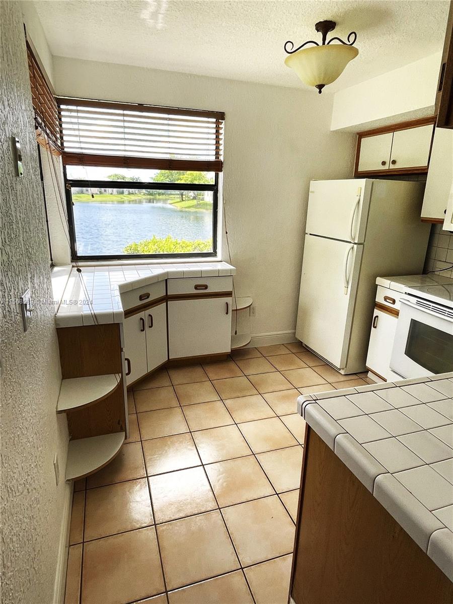 1100 Constitution Dr 1100-C, Homestead, Florida 33034, 2 Bedrooms Bedrooms, ,2 BathroomsBathrooms,Residential,For Sale,1100 Constitution Dr 1100-C,A11568589