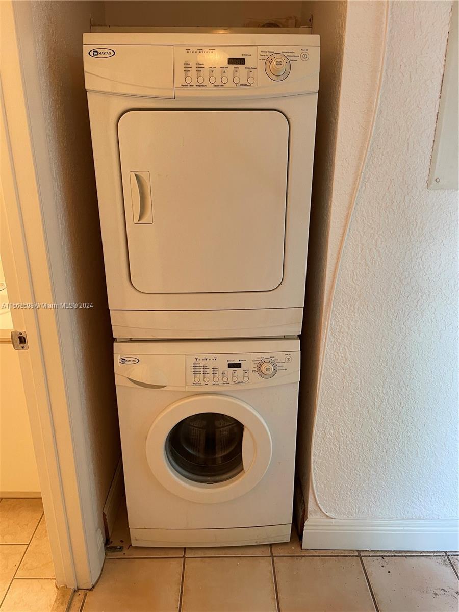 1100 Constitution Dr 1100-C, Homestead, Florida 33034, 2 Bedrooms Bedrooms, ,2 BathroomsBathrooms,Residential,For Sale,1100 Constitution Dr 1100-C,A11568589