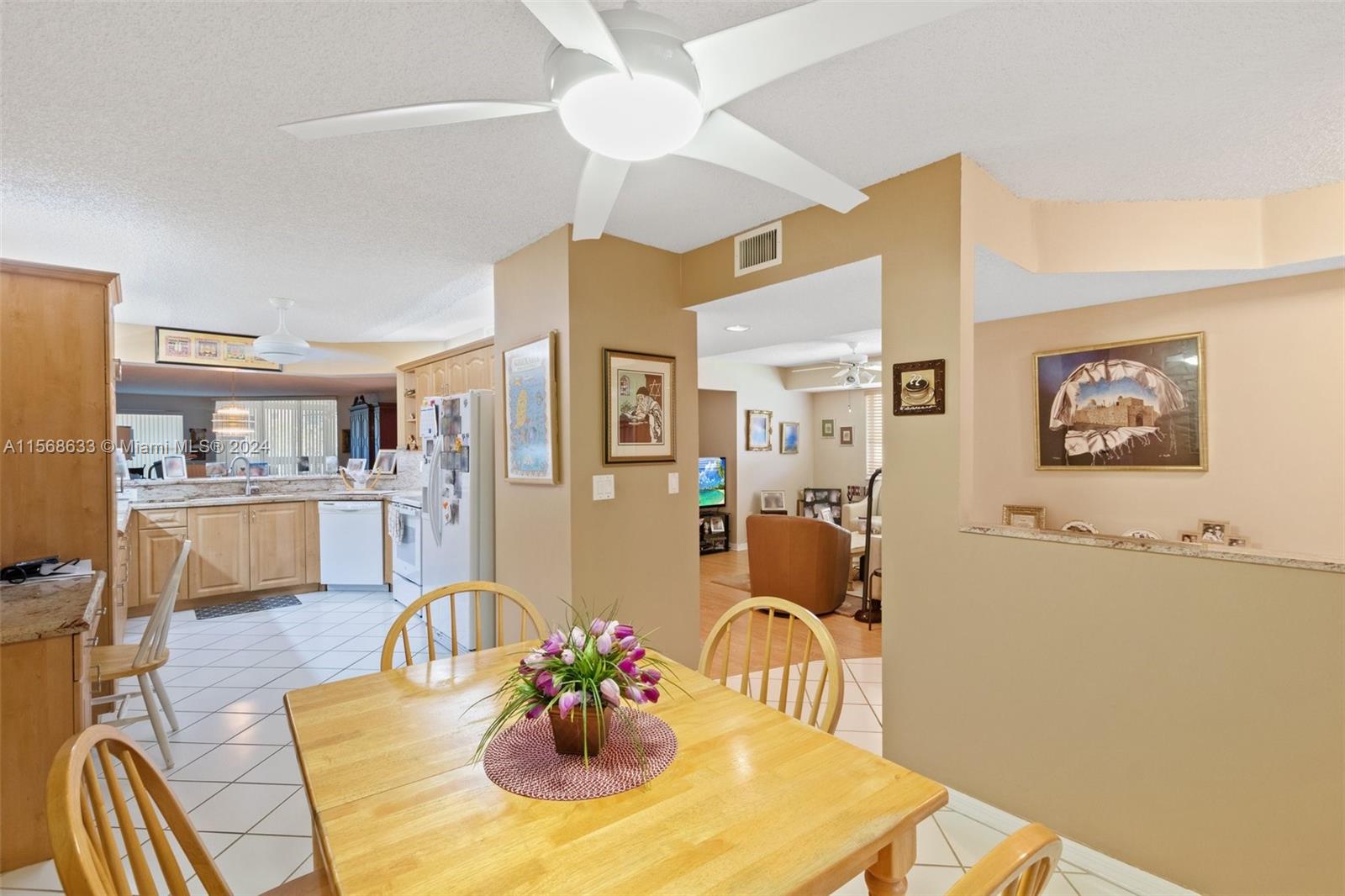 7547 Granville Dr 212, Tamarac, Florida 33321, 2 Bedrooms Bedrooms, ,2 BathroomsBathrooms,Residential,For Sale,7547 Granville Dr 212,A11568633