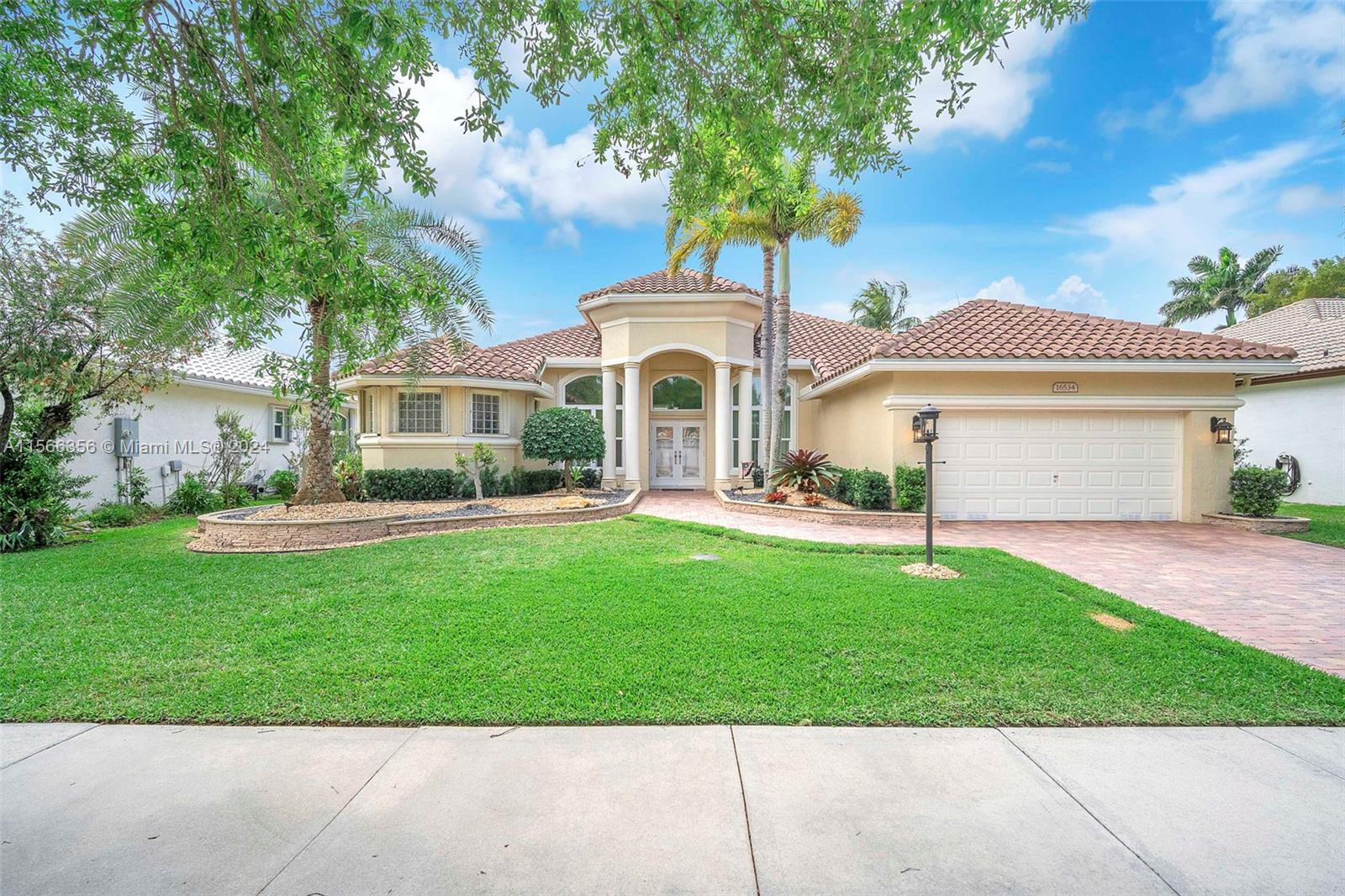 Listing Photo 15