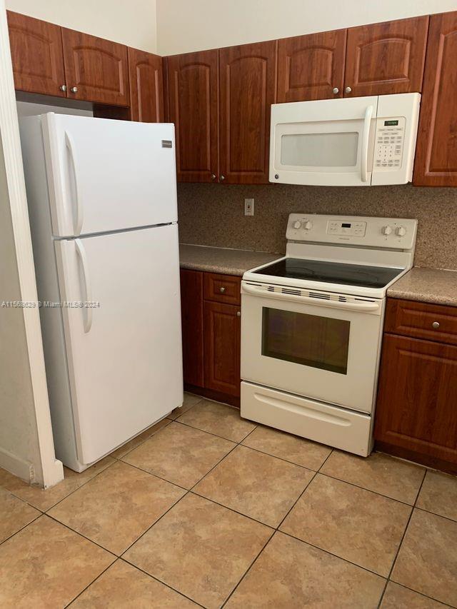 1662 SE 27th Dr 106, Homestead, Florida 33035, 2 Bedrooms Bedrooms, ,2 BathroomsBathrooms,Residential,For Sale,1662 SE 27th Dr 106,A11568629