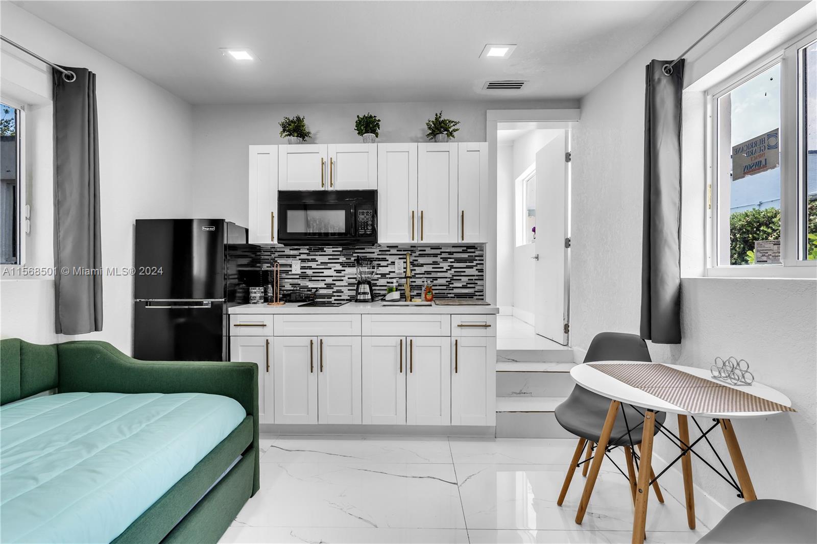 231 NW 44th St, Miami, Florida 33127, 5 Bedrooms Bedrooms, ,3 BathroomsBathrooms,Residential,For Sale,231 NW 44th St,A11568501