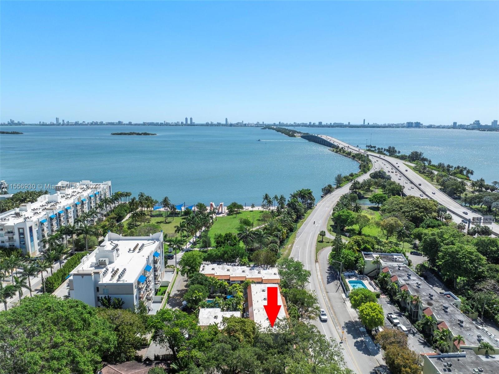515 NE 38th St 10, Miami, Florida 33137, 2 Bedrooms Bedrooms, ,1 BathroomBathrooms,Residential,For Sale,515 NE 38th St 10,A11556930