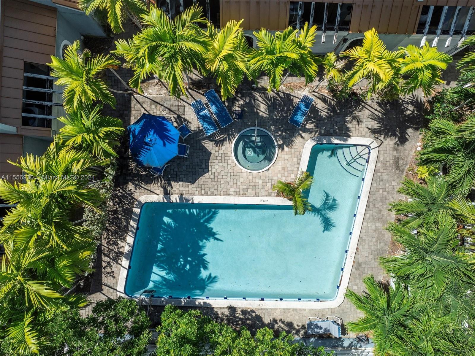 515 NE 38th St 10, Miami, Florida 33137, 2 Bedrooms Bedrooms, ,1 BathroomBathrooms,Residential,For Sale,515 NE 38th St 10,A11556930