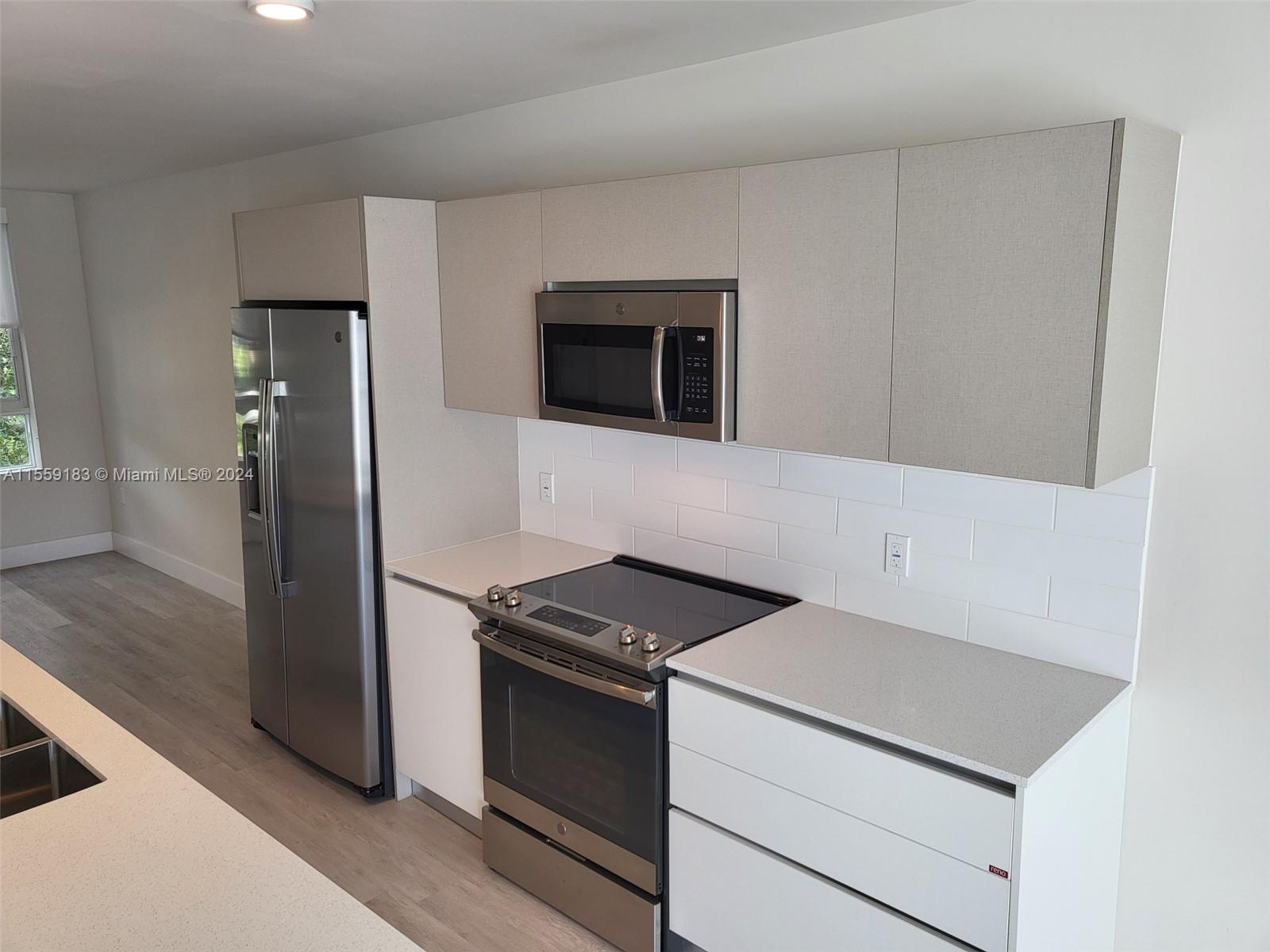 2555 NE 193rd St 2224, Unincorporated Dade County, Florida 33180, 2 Bedrooms Bedrooms, ,2 BathroomsBathrooms,Residentiallease,For Rent,2555 NE 193rd St 2224,A11559183
