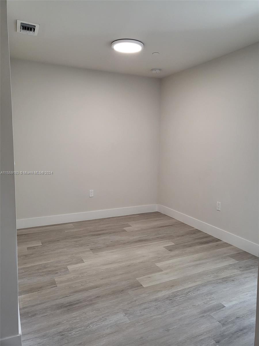 2555 NE 193rd St 2224, Unincorporated Dade County, Florida 33180, 2 Bedrooms Bedrooms, ,2 BathroomsBathrooms,Residentiallease,For Rent,2555 NE 193rd St 2224,A11559183