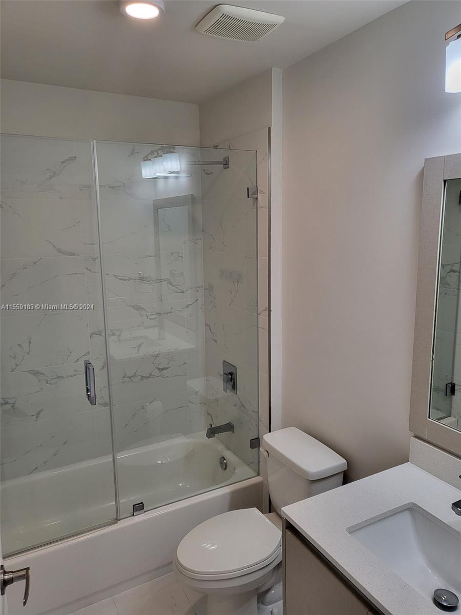 2555 NE 193rd St 2224, Unincorporated Dade County, Florida 33180, 2 Bedrooms Bedrooms, ,2 BathroomsBathrooms,Residentiallease,For Rent,2555 NE 193rd St 2224,A11559183