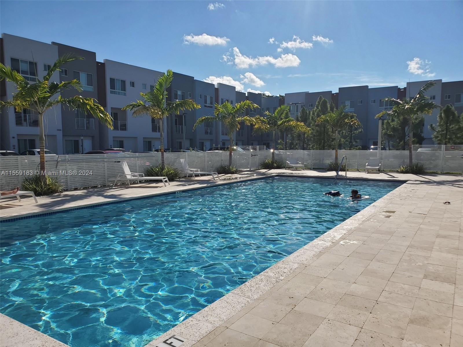2555 NE 193rd St 2224, Unincorporated Dade County, Florida 33180, 2 Bedrooms Bedrooms, ,2 BathroomsBathrooms,Residentiallease,For Rent,2555 NE 193rd St 2224,A11559183