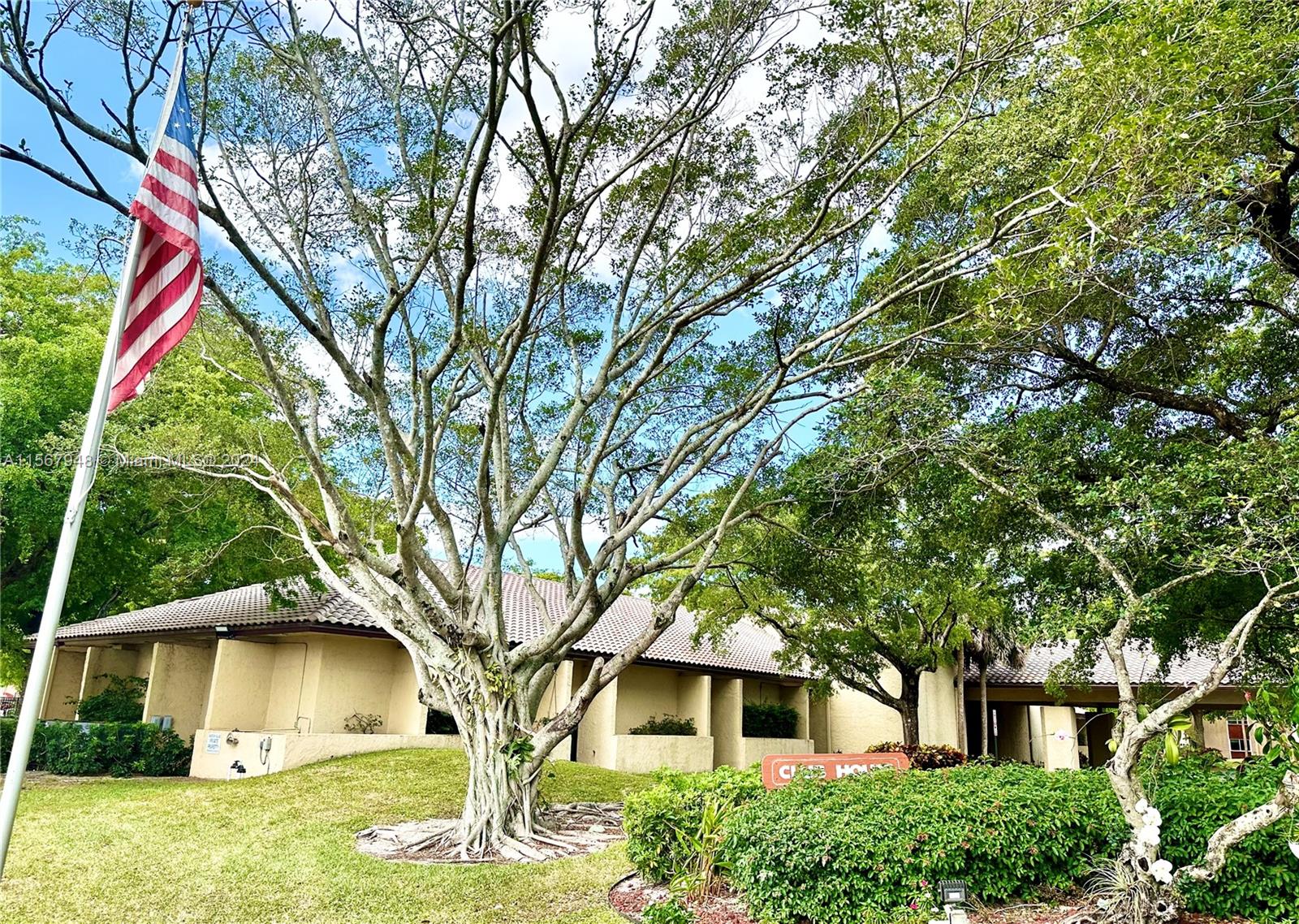 8120 SW 24th St 310, North Lauderdale, Florida 33068, 1 Bedroom Bedrooms, ,1 BathroomBathrooms,Residential,For Sale,8120 SW 24th St 310,A11567948