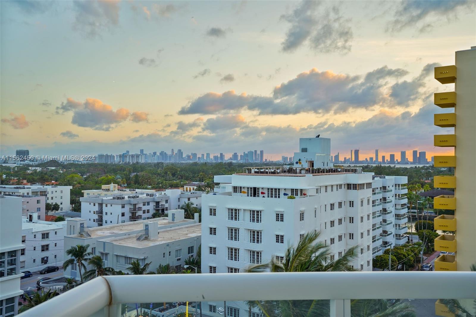 3801 COLLINS AVE #901, MIAMI BEACH, FL 33140  Photo 10