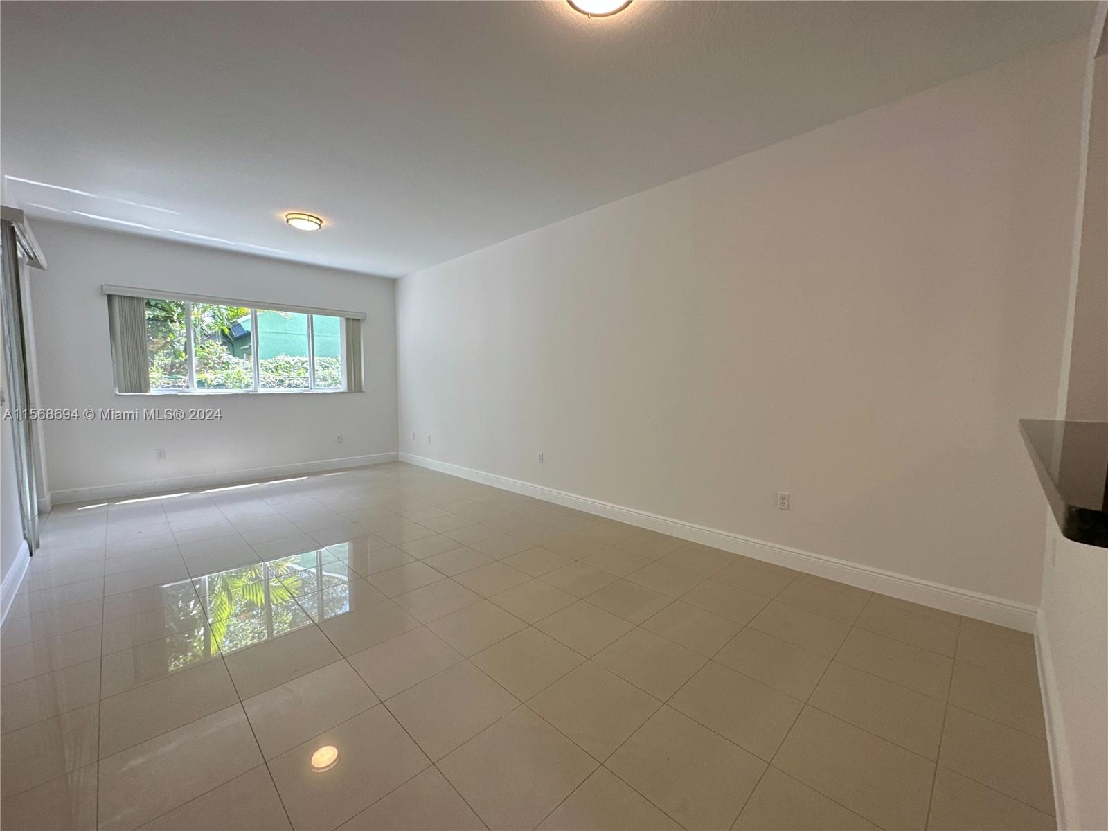652 NE 63rd St 105, Miami, Florida 33138, 1 Bedroom Bedrooms, ,1 BathroomBathrooms,Residentiallease,For Rent,652 NE 63rd St 105,A11568694