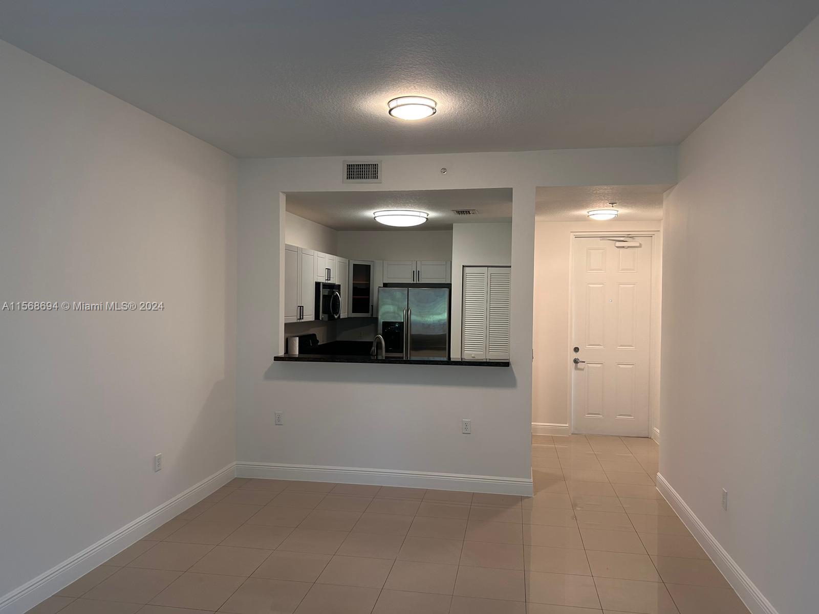 652 NE 63rd St 105, Miami, Florida 33138, 1 Bedroom Bedrooms, ,1 BathroomBathrooms,Residentiallease,For Rent,652 NE 63rd St 105,A11568694