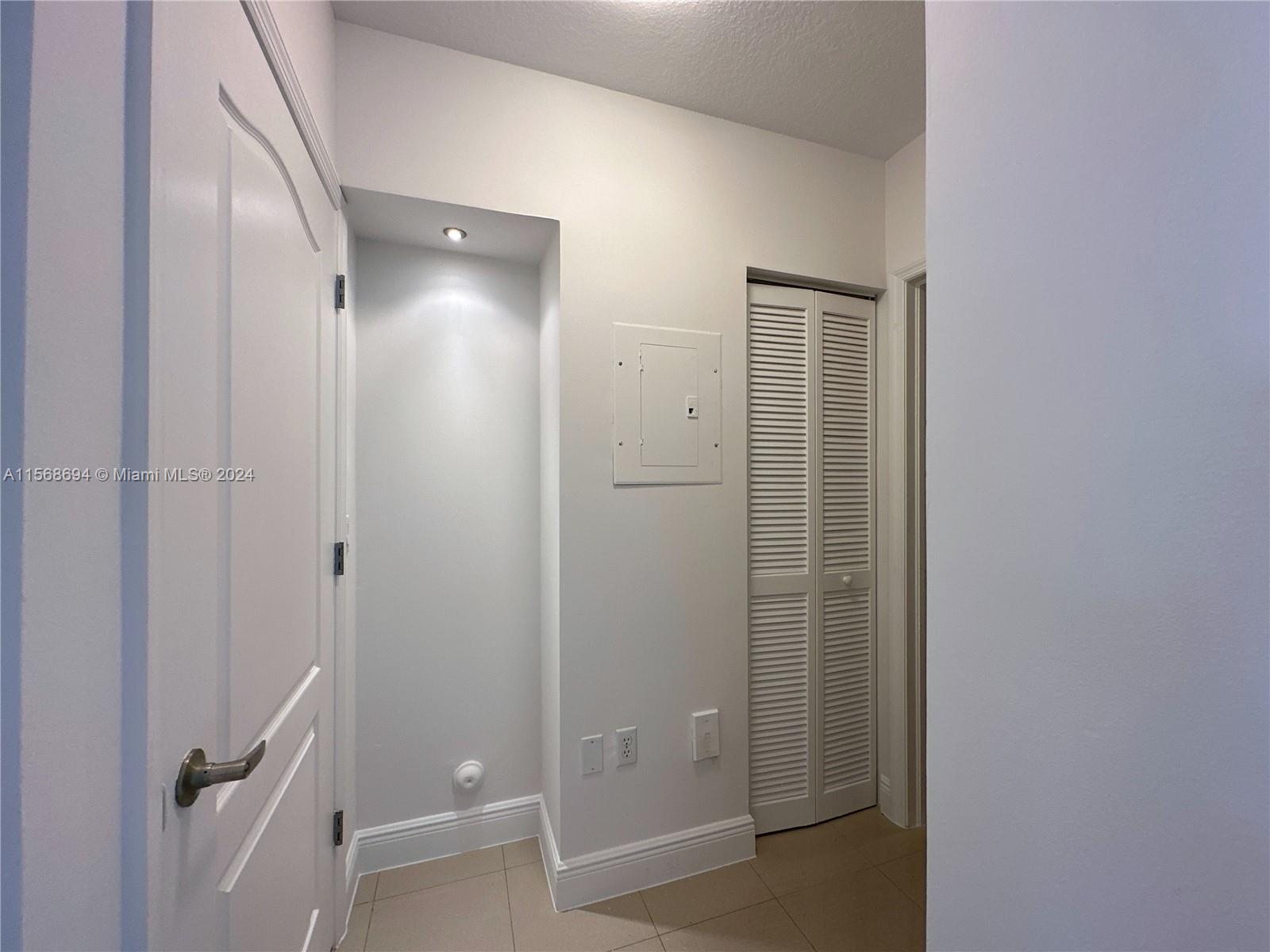 652 NE 63rd St 105, Miami, Florida 33138, 1 Bedroom Bedrooms, ,1 BathroomBathrooms,Residentiallease,For Rent,652 NE 63rd St 105,A11568694