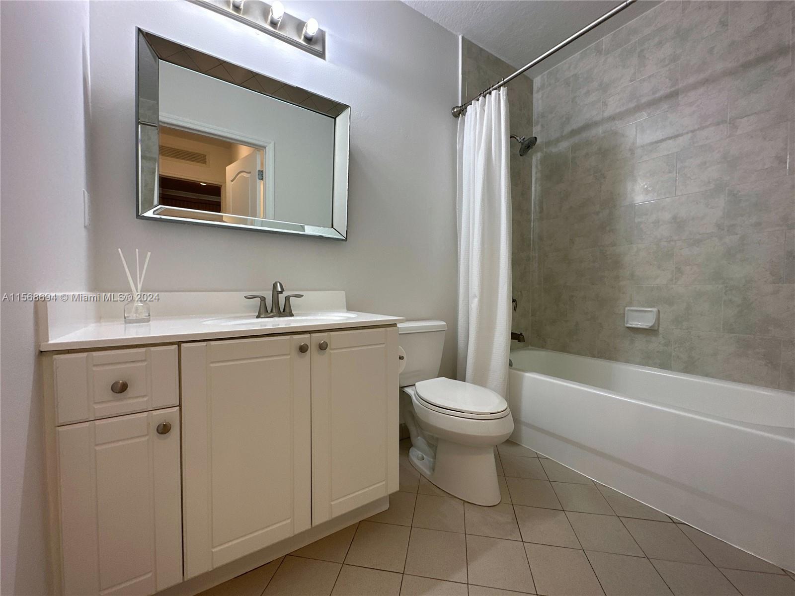 652 NE 63rd St 105, Miami, Florida 33138, 1 Bedroom Bedrooms, ,1 BathroomBathrooms,Residentiallease,For Rent,652 NE 63rd St 105,A11568694
