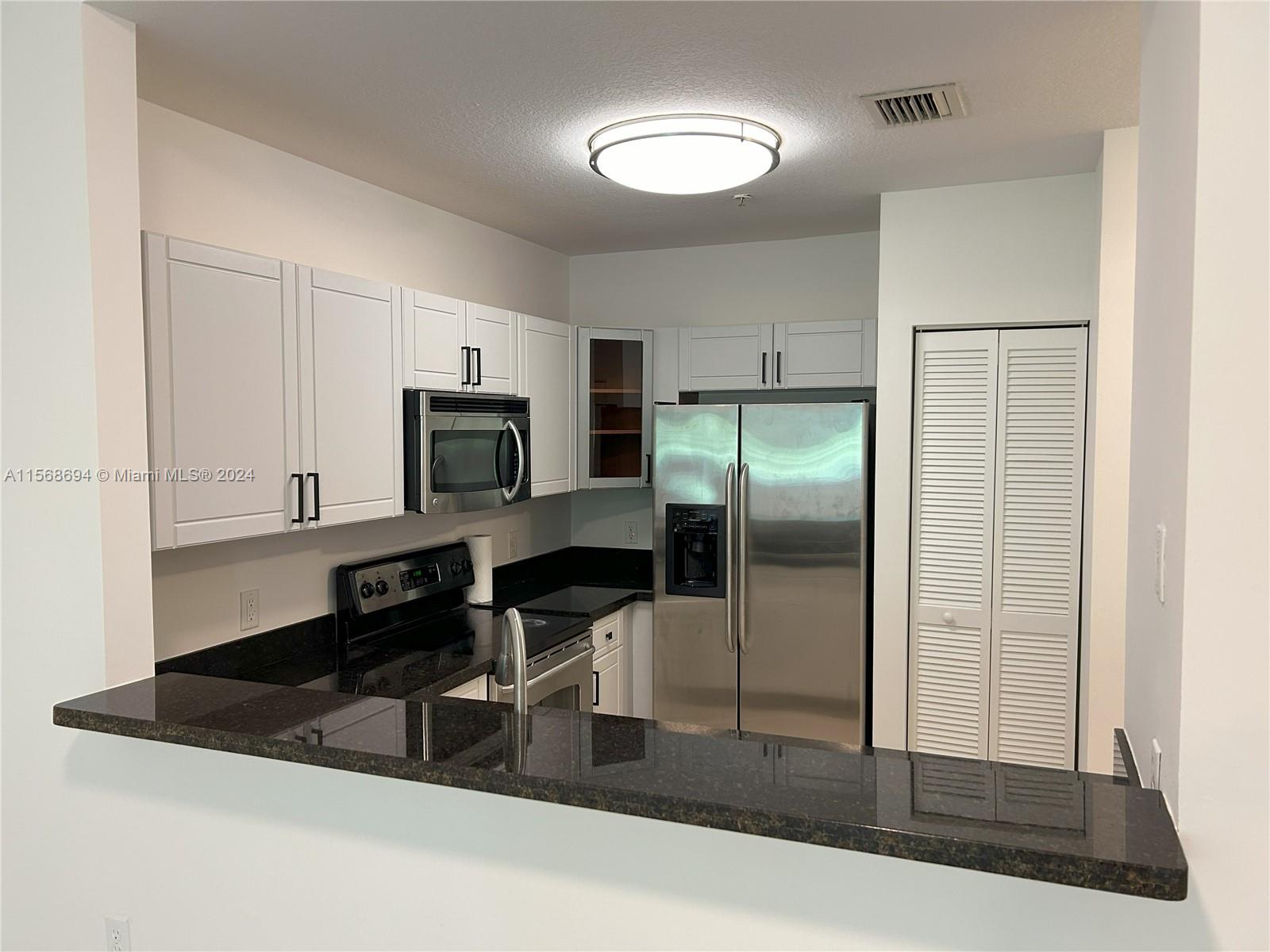 652 NE 63rd St 105, Miami, Florida 33138, 1 Bedroom Bedrooms, ,1 BathroomBathrooms,Residentiallease,For Rent,652 NE 63rd St 105,A11568694