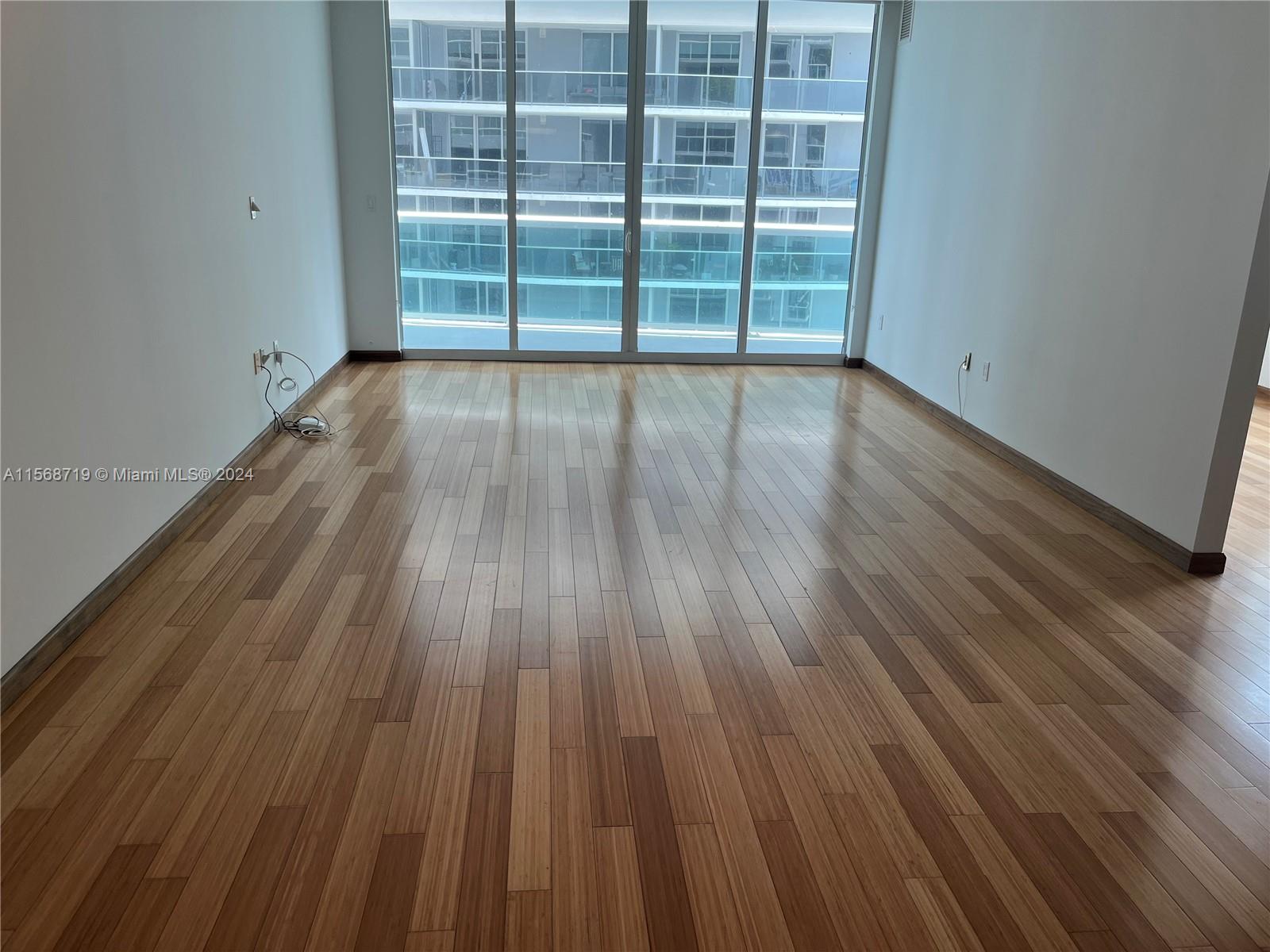1800 N Bayshore Dr 915, Miami, Florida 33132, 2 Bedrooms Bedrooms, ,2 BathroomsBathrooms,Residentiallease,For Rent,1800 N Bayshore Dr 915,A11568719