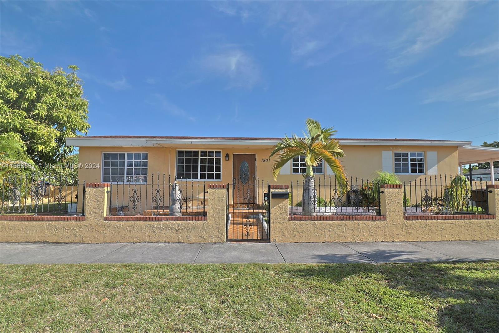 1801 W 2nd Ave  For Sale A11568637, FL