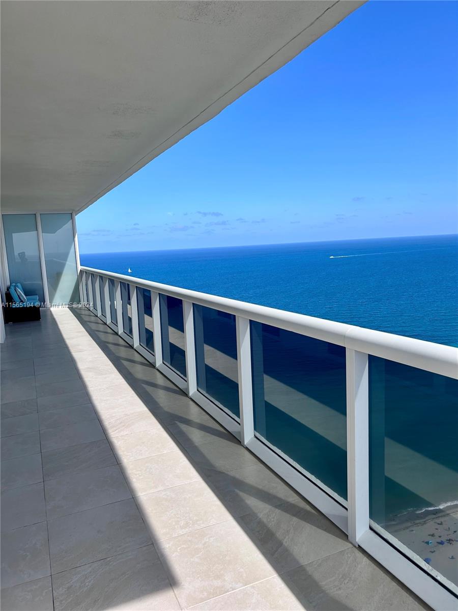 1830 S Ocean Dr 4106, Hallandale Beach, Florida 33009, 2 Bedrooms Bedrooms, ,2 BathroomsBathrooms,Residentiallease,For Rent,1830 S Ocean Dr 4106,A11565194