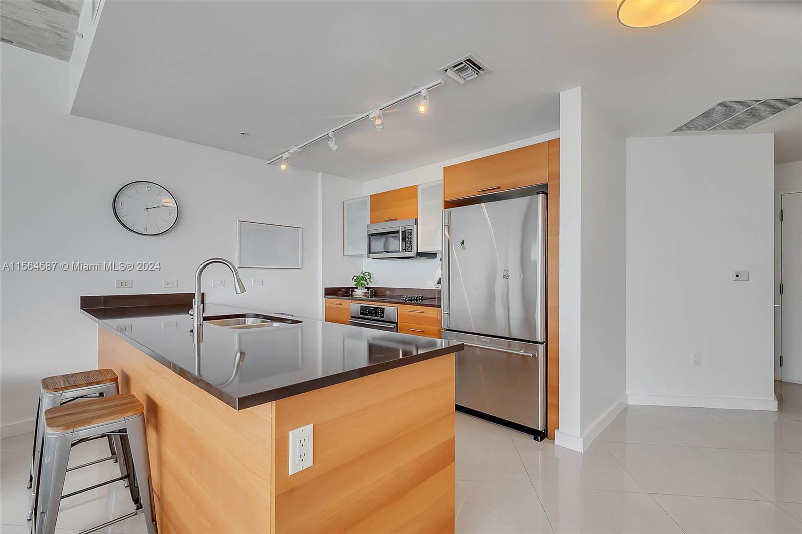 3301 NE 1st Ave H1207, Miami, Florida 33137, 2 Bedrooms Bedrooms, ,2 BathroomsBathrooms,Residential,For Sale,3301 NE 1st Ave H1207,A11564587