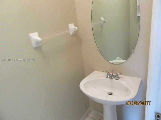 2308 SE 23rd Ter 2308, Homestead, Florida 33035, 3 Bedrooms Bedrooms, ,2 BathroomsBathrooms,Residential,For Sale,2308 SE 23rd Ter 2308,A11568717