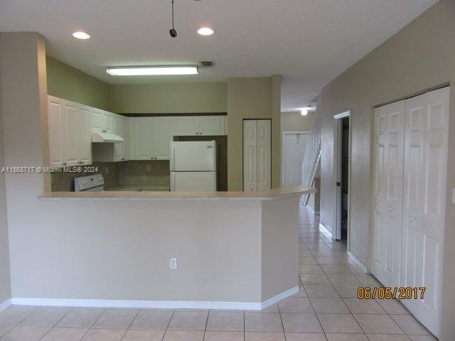 2308 SE 23rd Ter 2308, Homestead, Florida 33035, 3 Bedrooms Bedrooms, ,2 BathroomsBathrooms,Residential,For Sale,2308 SE 23rd Ter 2308,A11568717