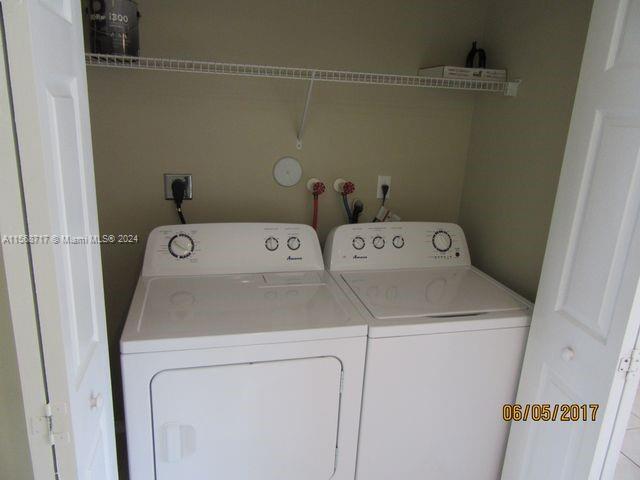 2308 SE 23rd Ter 2308, Homestead, Florida 33035, 3 Bedrooms Bedrooms, ,2 BathroomsBathrooms,Residential,For Sale,2308 SE 23rd Ter 2308,A11568717