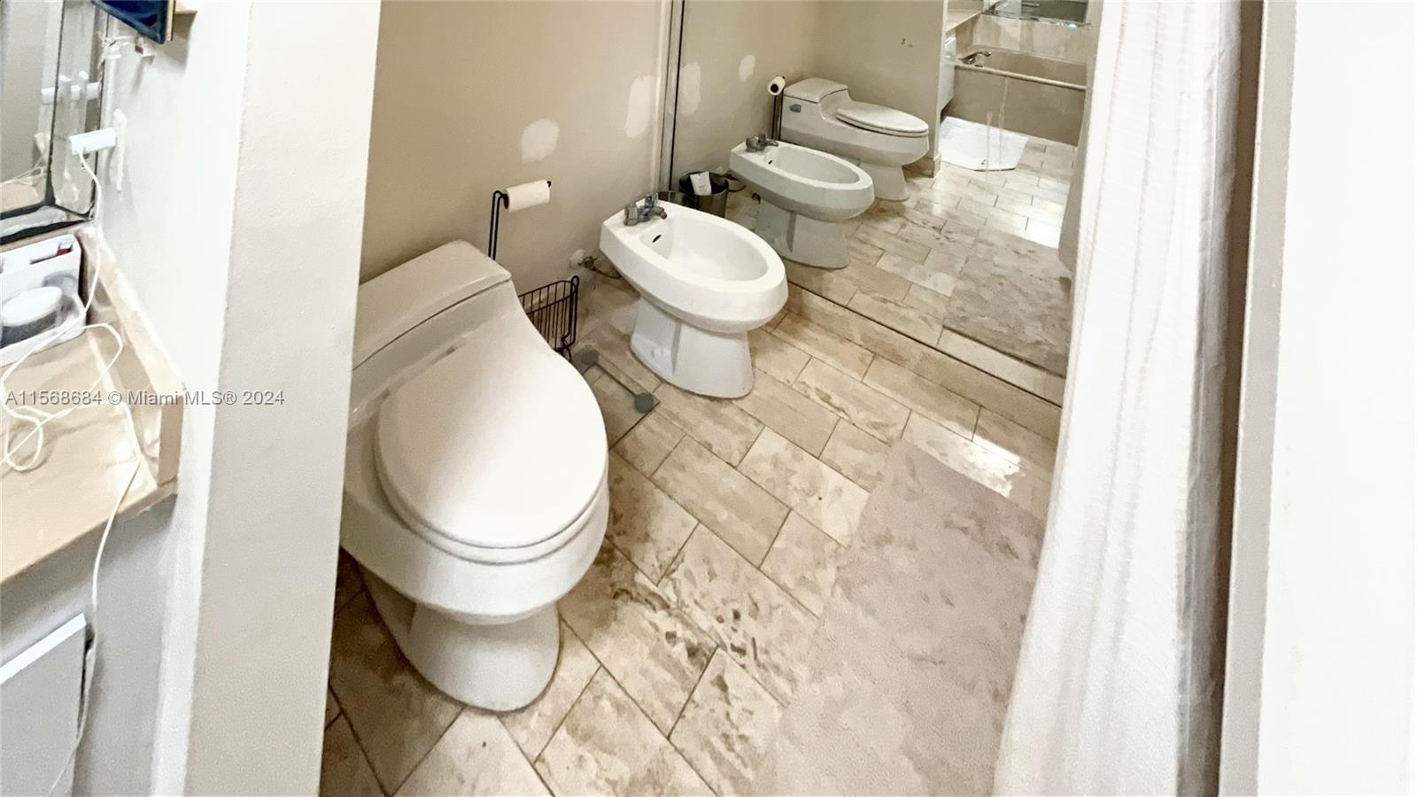 1717 N Bayshore Dr A-2744, Miami, Florida 33132, 1 Bedroom Bedrooms, ,1 BathroomBathrooms,Residentiallease,For Rent,1717 N Bayshore Dr A-2744,A11568684