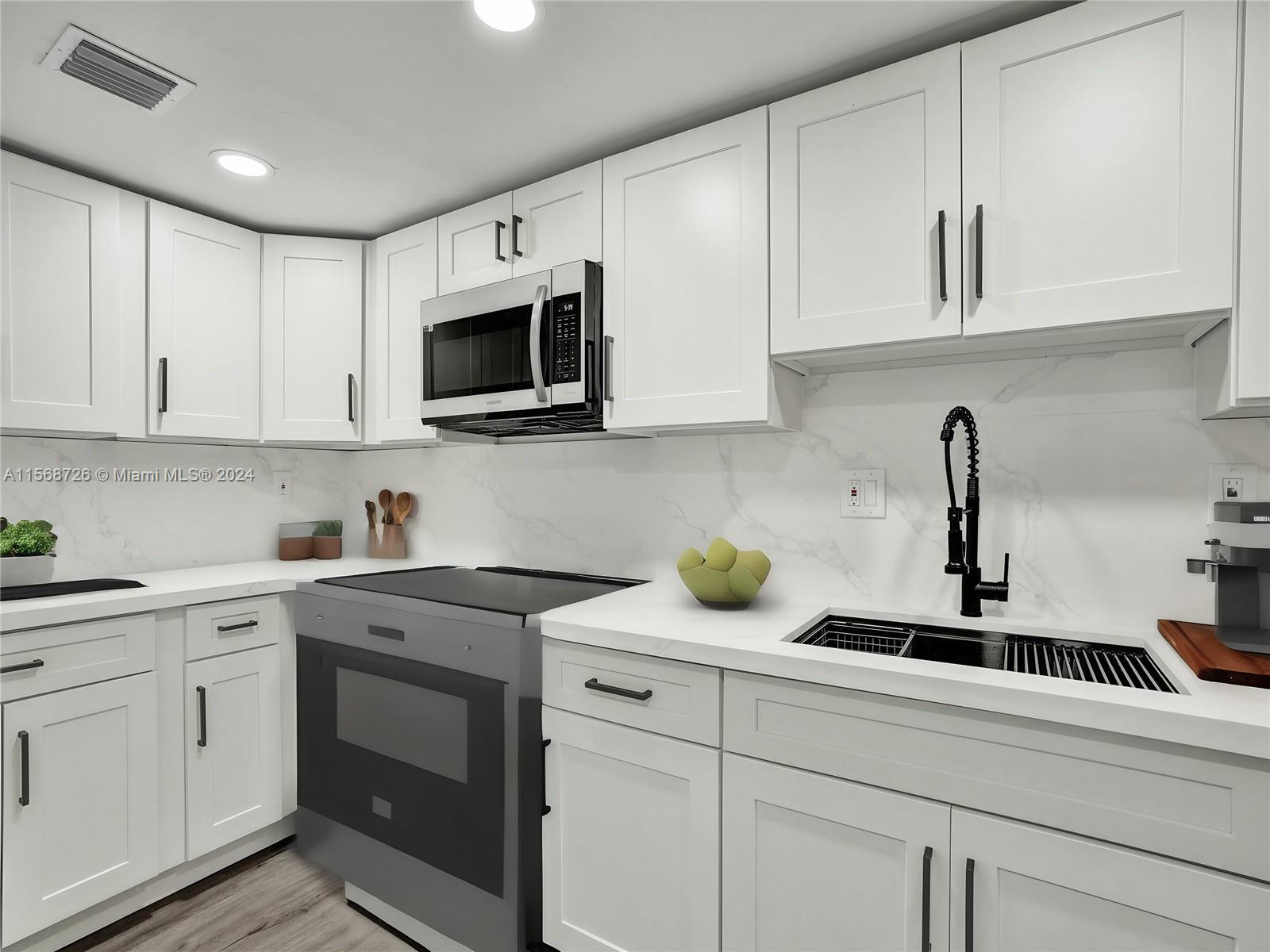 2421 NW 11th St 20B, Miami, Florida 33125, 3 Bedrooms Bedrooms, ,2 BathroomsBathrooms,Residential,For Sale,2421 NW 11th St 20B,A11568726