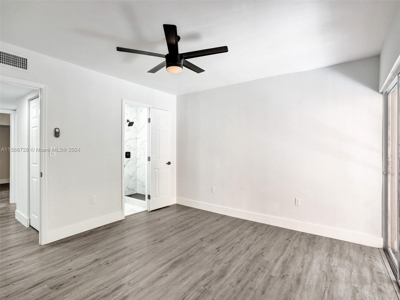 2421 NW 11th St 20B, Miami, Florida 33125, 3 Bedrooms Bedrooms, ,2 BathroomsBathrooms,Residential,For Sale,2421 NW 11th St 20B,A11568726